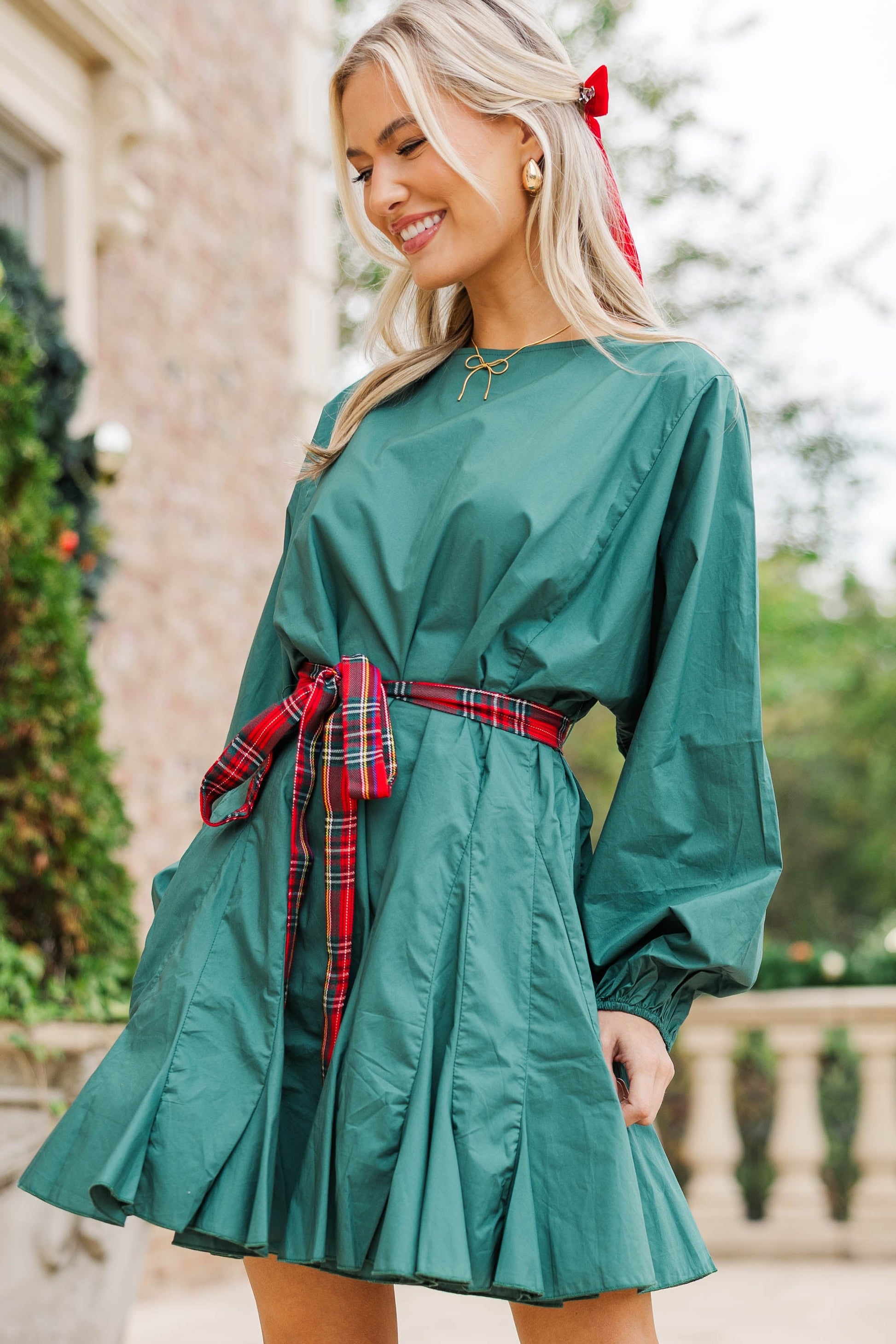 Vestido con vuelo verde esmeralda Stay Close